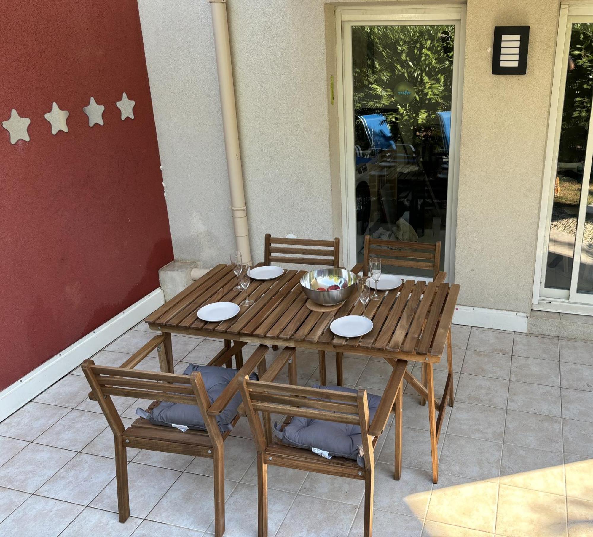 Beachside Apartment With Pool & Garden In Juan Les Pins Antibes Exterior foto