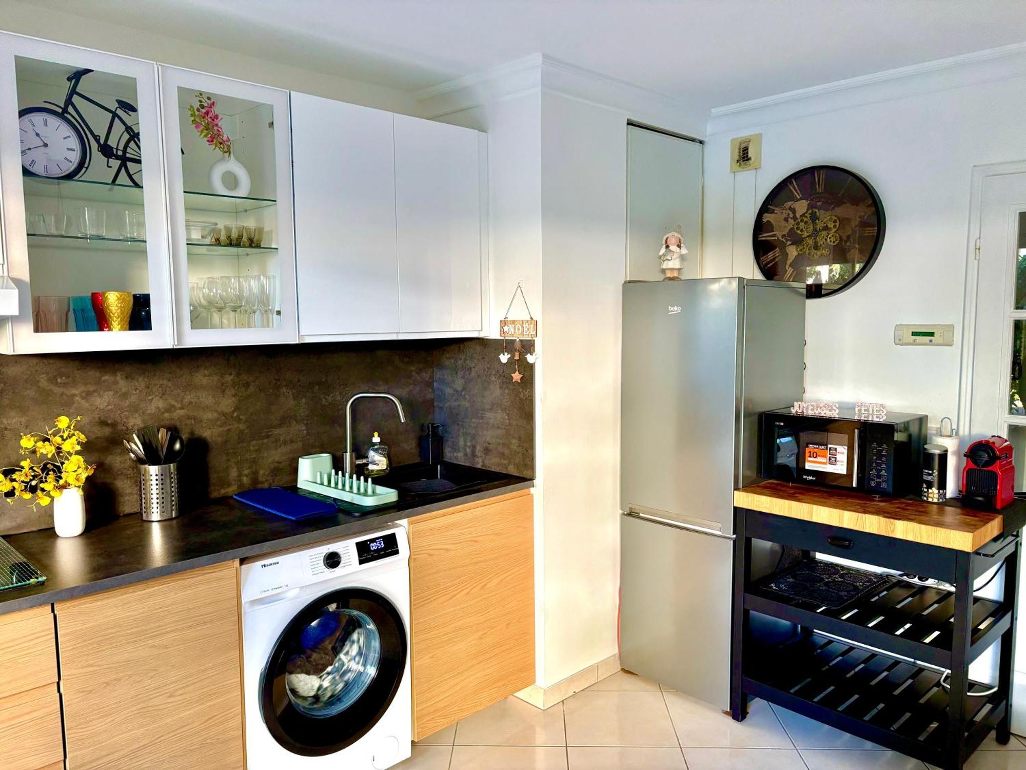 Beachside Apartment With Pool & Garden In Juan Les Pins Antibes Exterior foto